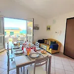 Paglianiti - Your Family Residence! Appart hôtel Briatico