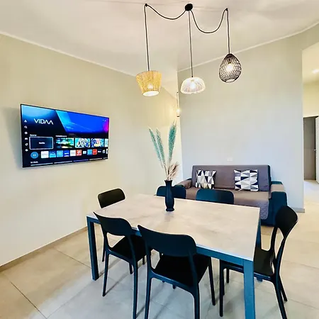 Paglianiti - Your Family Residence! 4* 布里亚蒂科