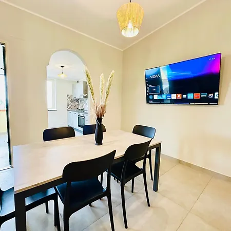 Apartahotel Paglianiti - Your Family Residence!