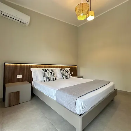 Paglianiti - Your Family Residence! Apartahotel