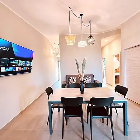 Paglianiti - Your Family Residence! Бриатико