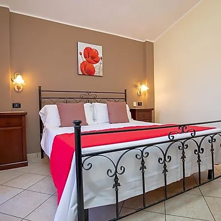 Paglianiti - Your Family Residence! Бриатико
