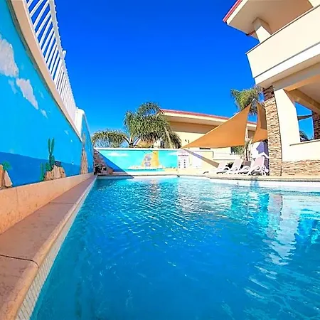 Paglianiti - Your Family Residence! 4*