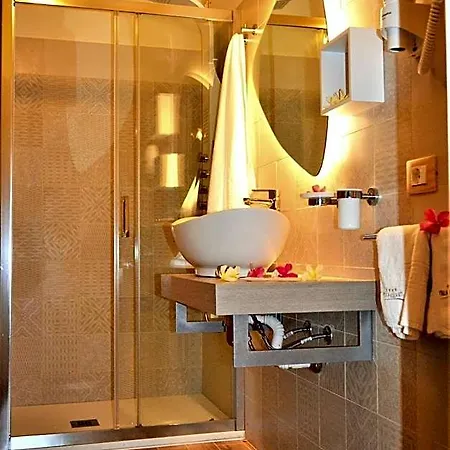 Paglianiti - Your Family Residence! 4*